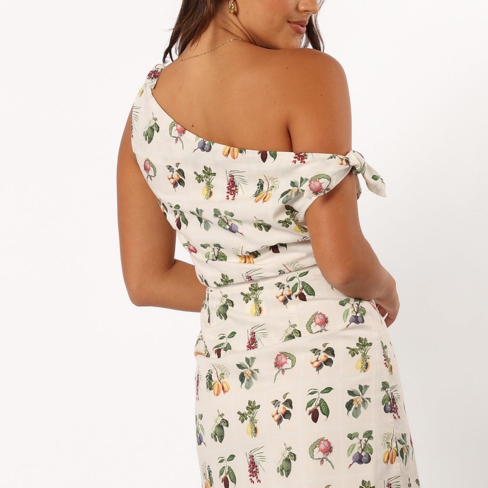 Petal & Pup MARIELLA OFF SHOULDER MINI DRESS - FLORAL - Picture 2 of 13